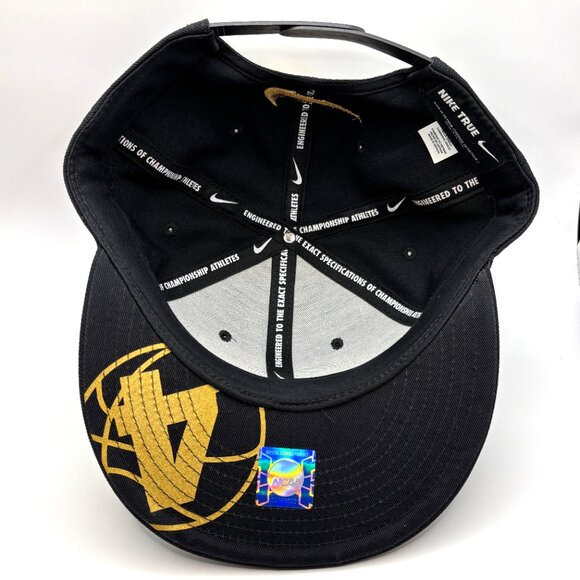 2015 Wisconsin Badgers Mens Basketball Regional Champions Nike Hat NCAA Snapback - Picture 6 of 9